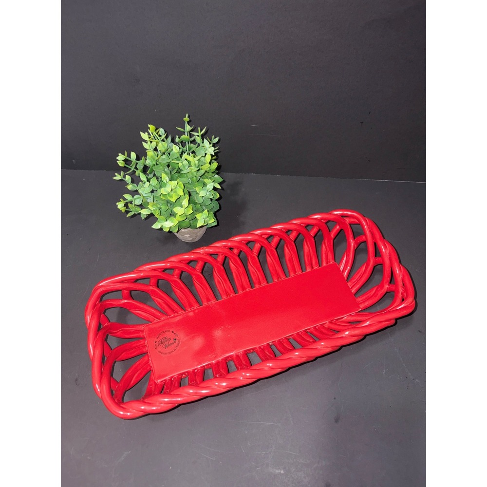 The Pioneer Woman Red Stoneware Woven Lattice Bread Basket Rectangular Serveware